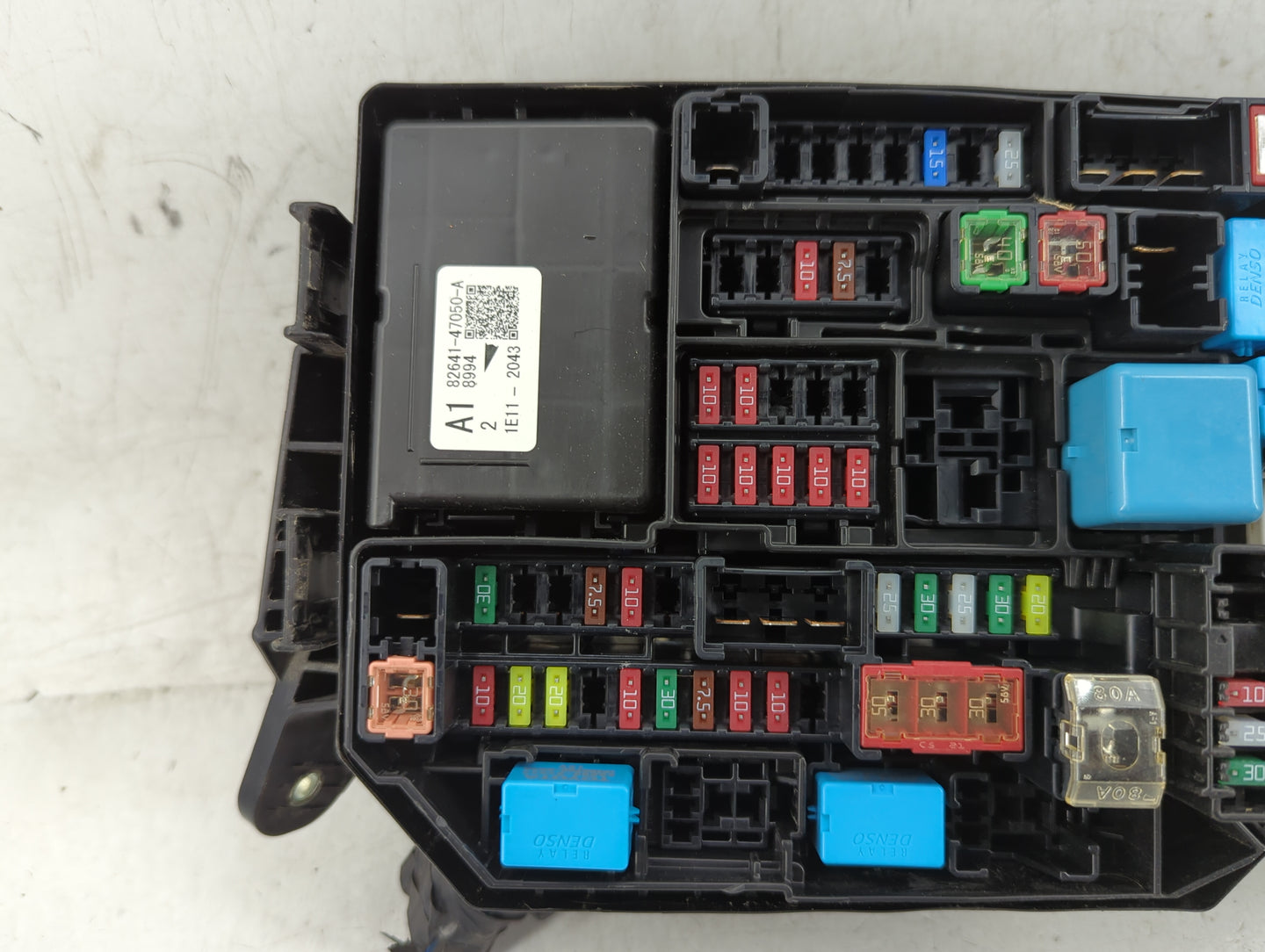 2020-2022 Toyota Corolla Fusebox Fuse Box Panel Relay Module P/N:82641-47050-A Fits Fits 2020 2021 2022 OEM Used Auto Parts 