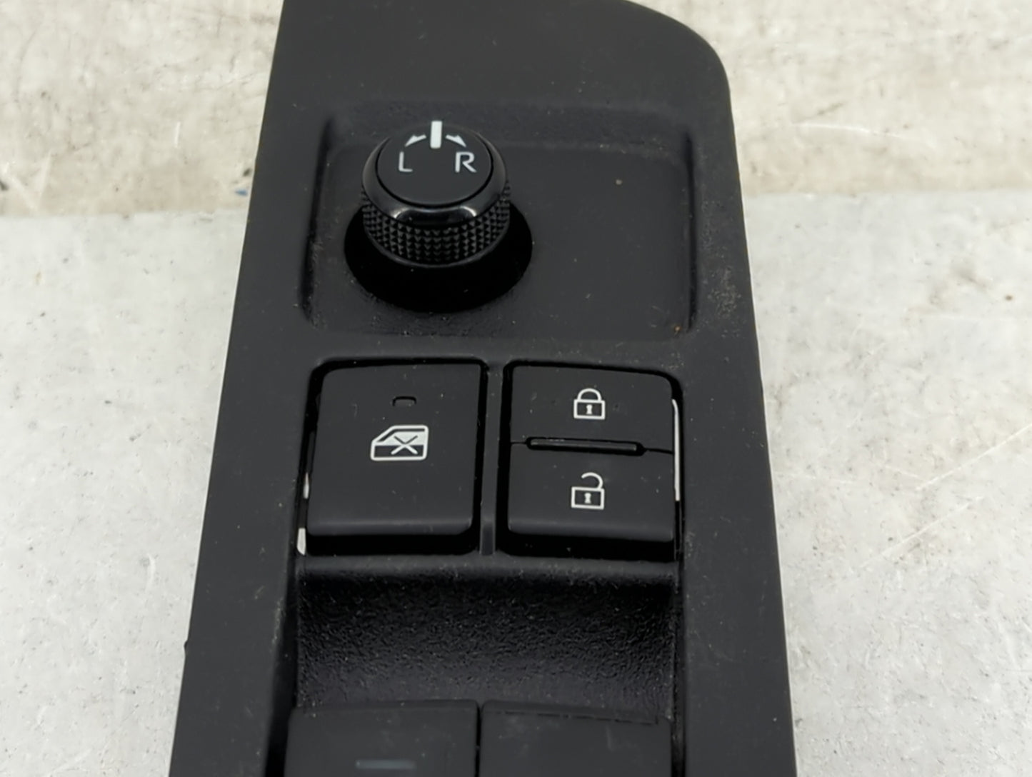 2022 Toyota Corolla Master Power Window Switch Replacement Driver Side Left P/N:84040-12150 078-3V26 Fits Fits 2019 2020 OEM