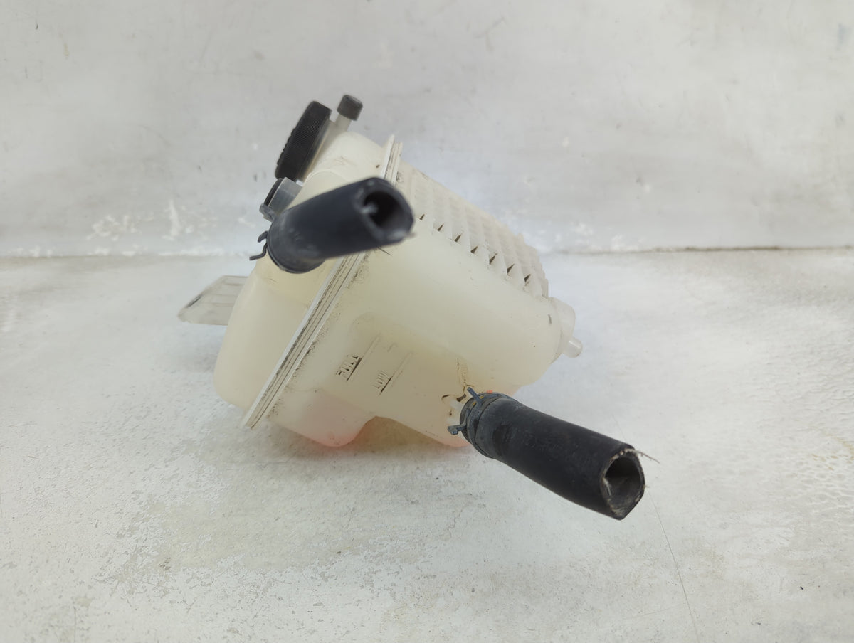 2019-2022 Toyota Corolla Radiator Coolant Overflow Expansion Tank Bottle 1459279 - Oemusedautoparts1.com