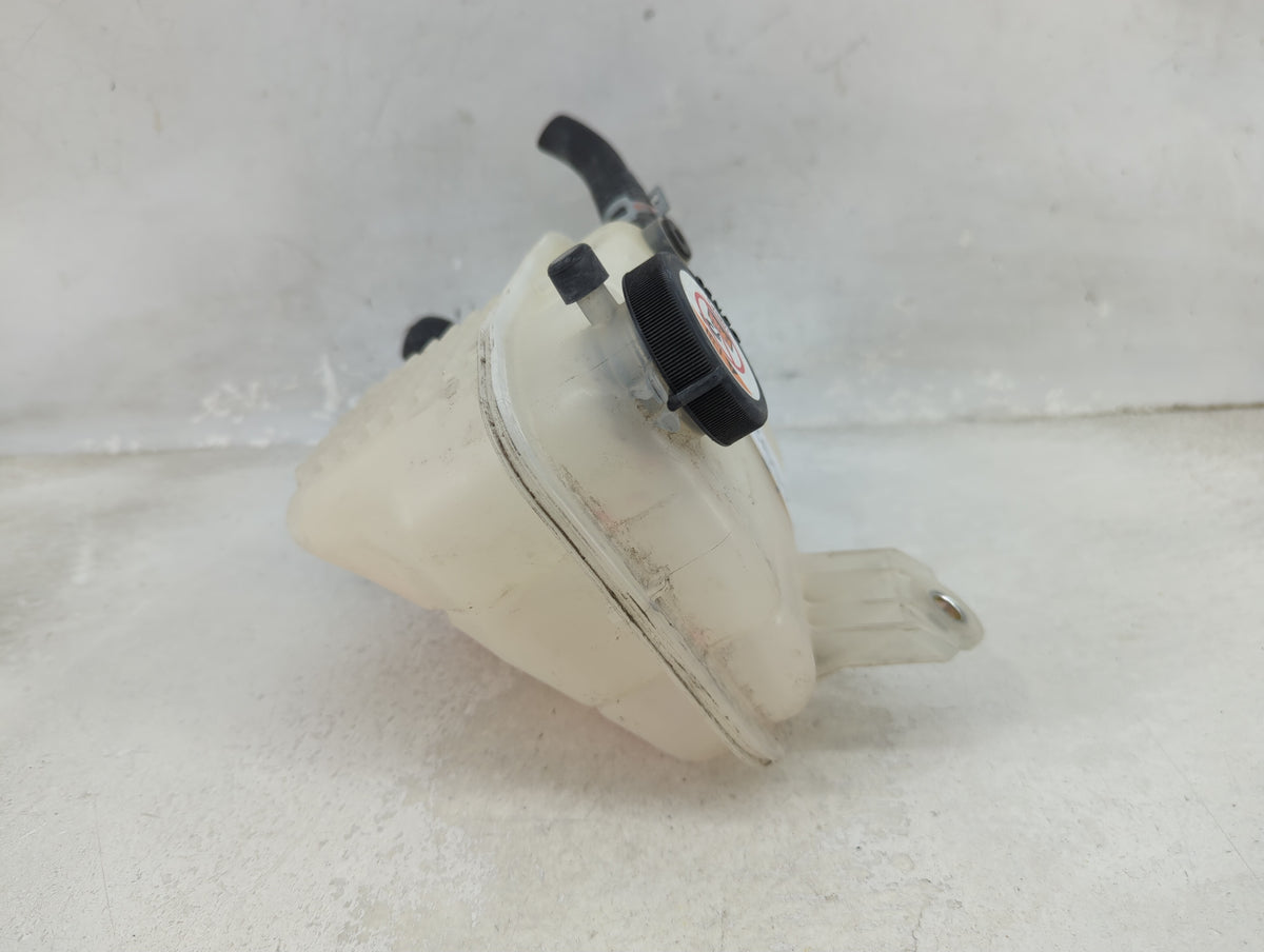 2019-2022 Toyota Corolla Radiator Coolant Overflow Expansion Tank Bottle 1459279 - Oemusedautoparts1.com