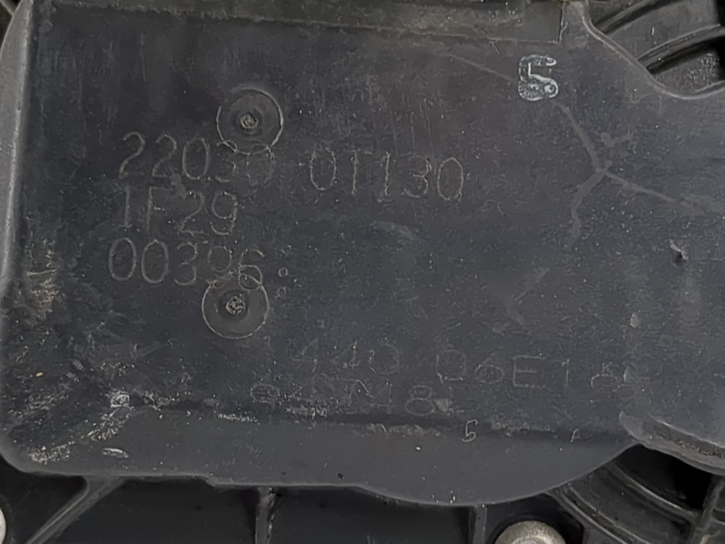 2020-2022 Toyota Corolla Throttle Body P/N:22030-0T130 Fits Fits 2013 2014 2018 2019 2020 2021 2022 OEM Used Auto Parts - Oe