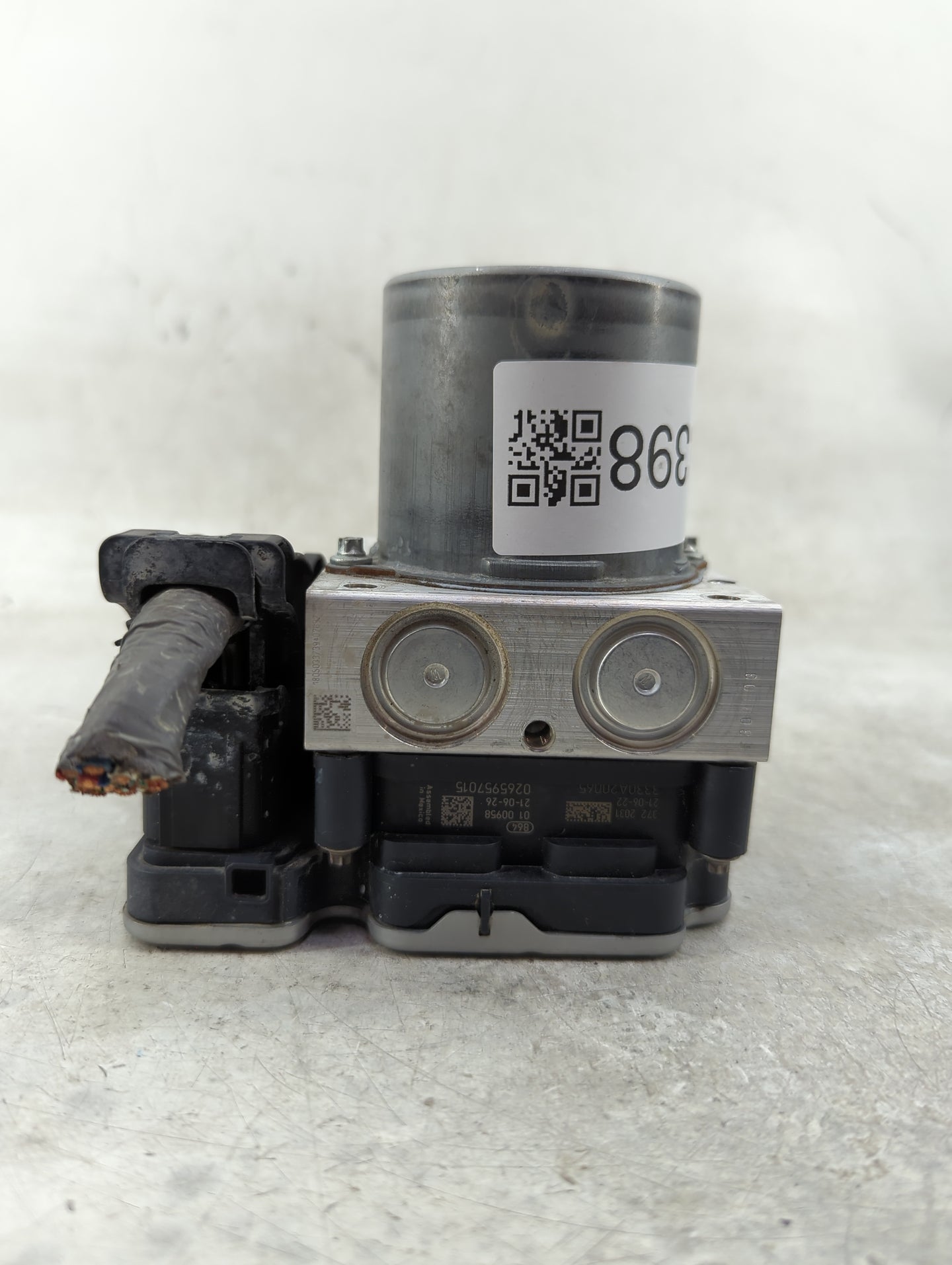 2020-2022 Toyota Corolla ABS Pump Control Module Replacement P/N:0265957015 3330A20065 Fits Fits 2020 2021 2022 OEM Used Aut