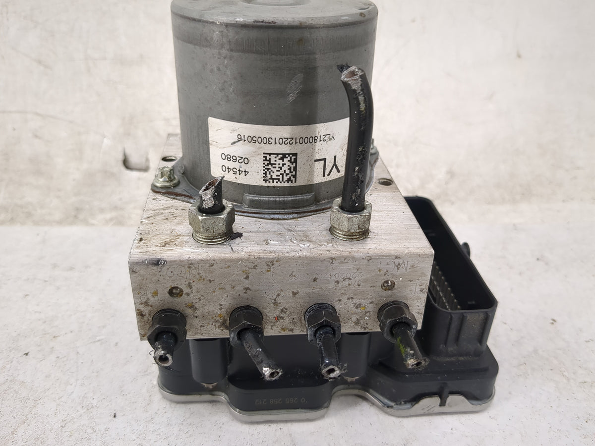 2020-2022 Toyota Corolla Anti-Lock Brake ABS Pump Module Actuator OEM P/N:3330A20065 0265957015 Fits Fits 2020 2021 2022 OEM