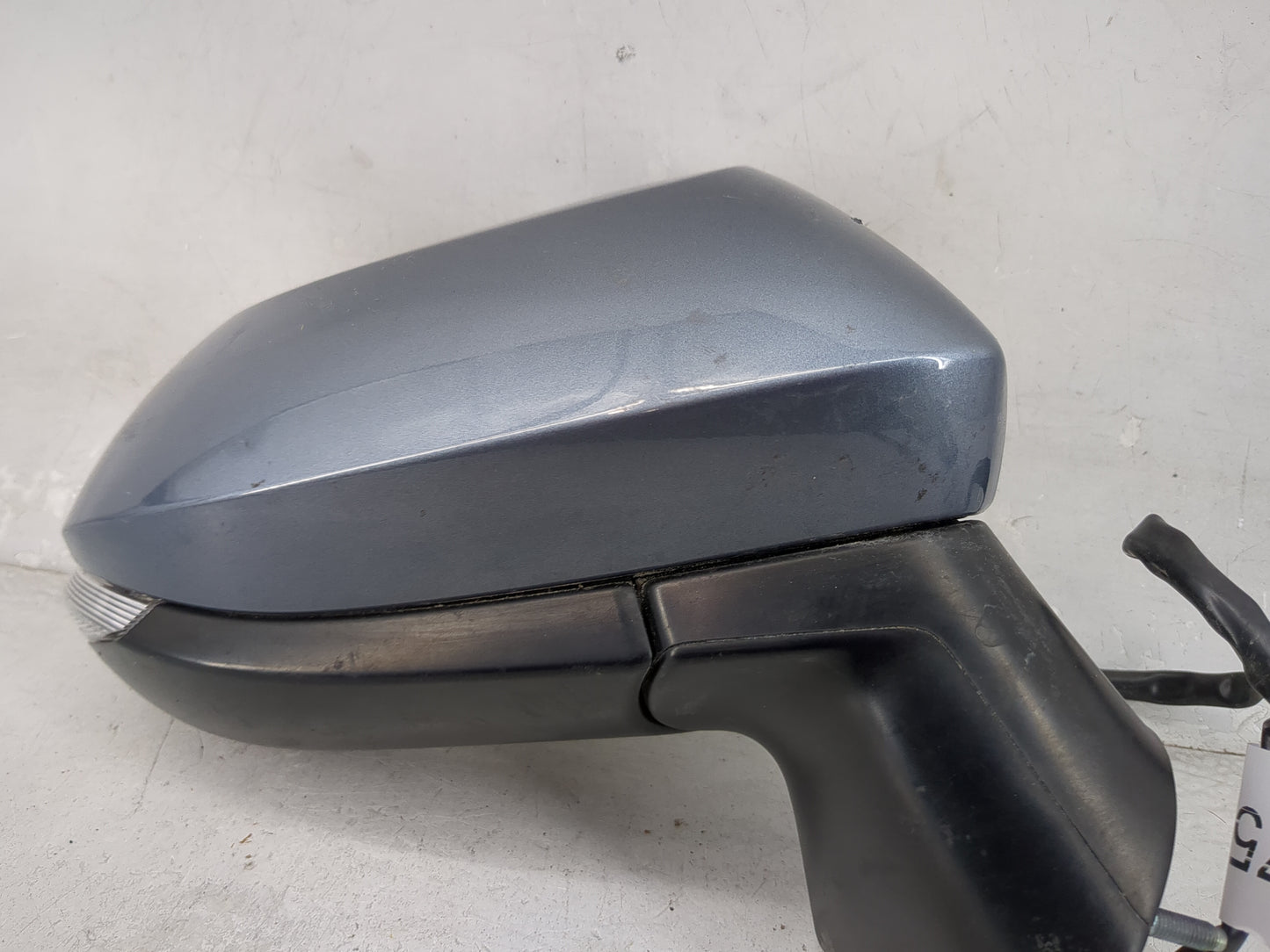 2022 Toyota Corolla Passenger Side View Mirror - Right Door Mirror OEM Used - Oemusedautoparts1.com