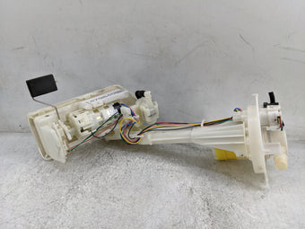 compare product Toyota Corolla Electrical Gas Fuel Pump Assembly 1479845