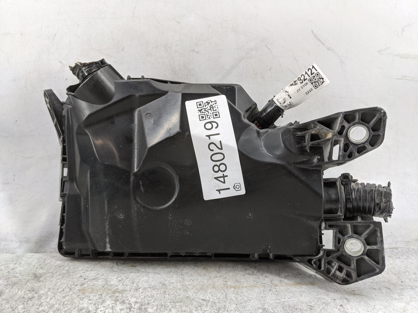 2020-2022 Toyota Corolla Fusebox Fuse Box Panel Relay Module P/N:1475-3W Fits Fits 2020 2021 2022 OEM Used Auto Parts - Oemu