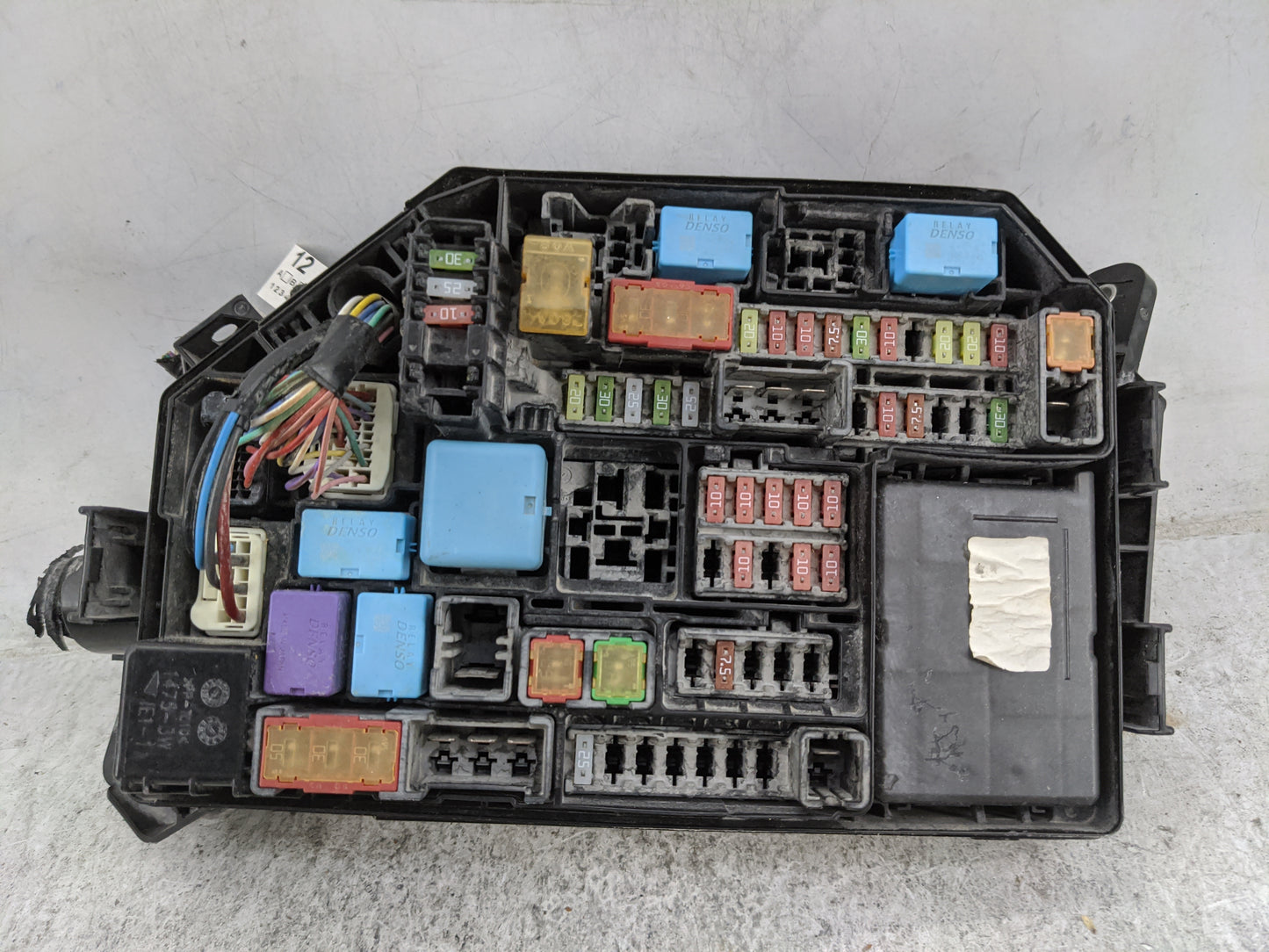 2020-2022 Toyota Corolla Fusebox Fuse Box Panel Relay Module P/N:1475-3W Fits Fits 2020 2021 2022 OEM Used Auto Parts - Oemu