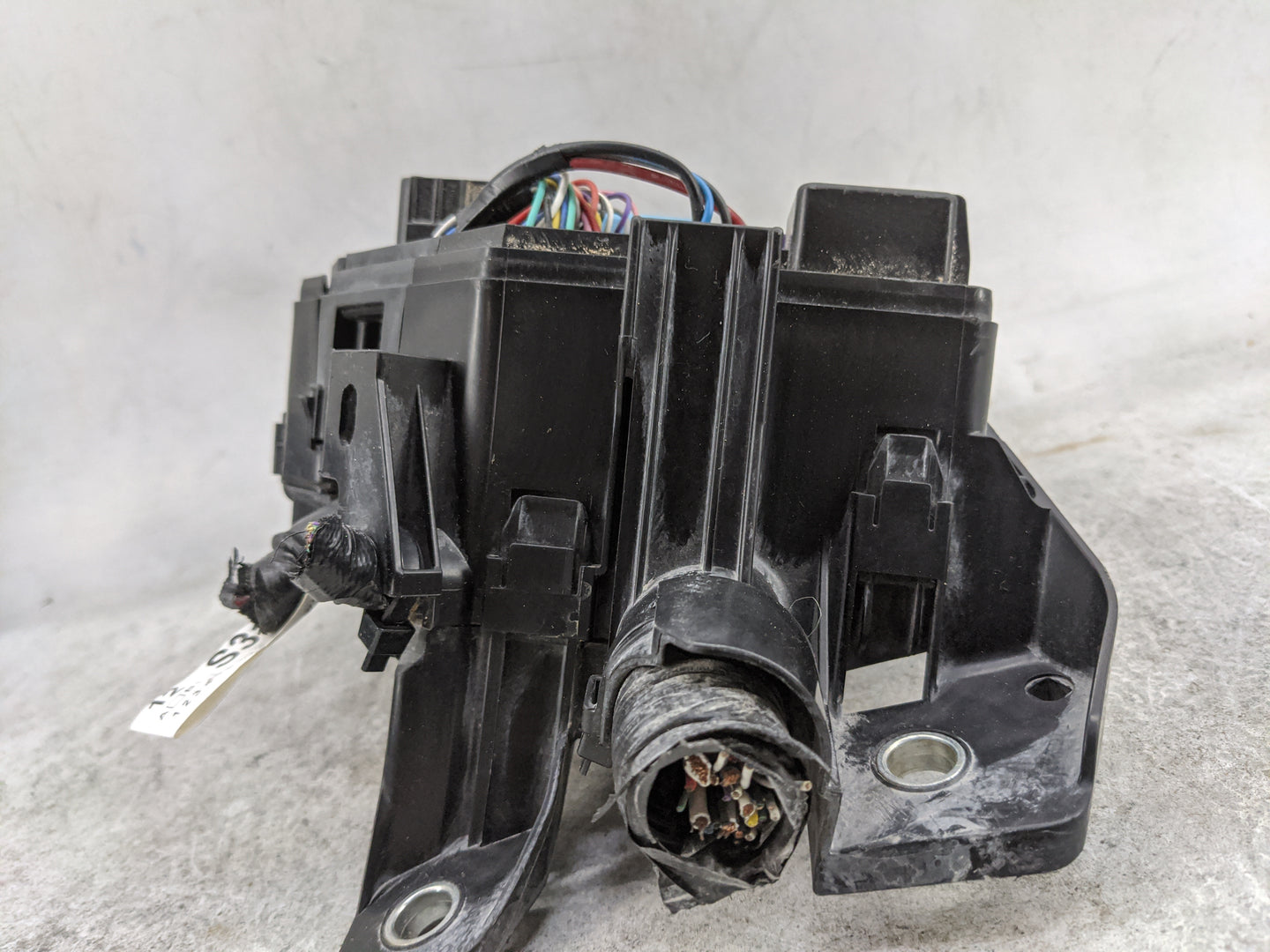 2020-2022 Toyota Corolla Fusebox Fuse Box Panel Relay Module P/N:1475-3W Fits Fits 2020 2021 2022 OEM Used Auto Parts - Oemu