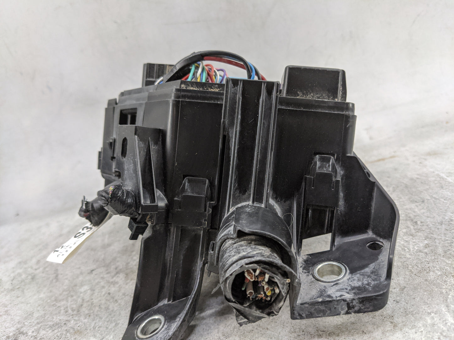 2020-2022 Toyota Corolla Fusebox Fuse Box Panel Relay Module P/N:1475-3W Fits Fits 2020 2021 2022 OEM Used Auto Parts - Oemu