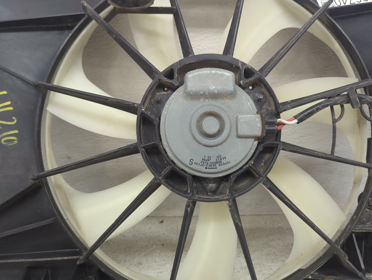 2020-2022 Toyota Corolla Electric Radiator Cooling Fan Motor Assembly P/N:16363-37130 168000-8180 Fits Fits 2020 2021 2022 O