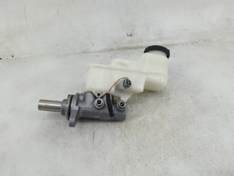 compare product 2019-2022 Toyota Corolla Brake Master Cylinder 1489133