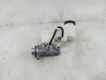 compare product 2019-2022 Toyota Corolla Brake Master Cylinder 1490350