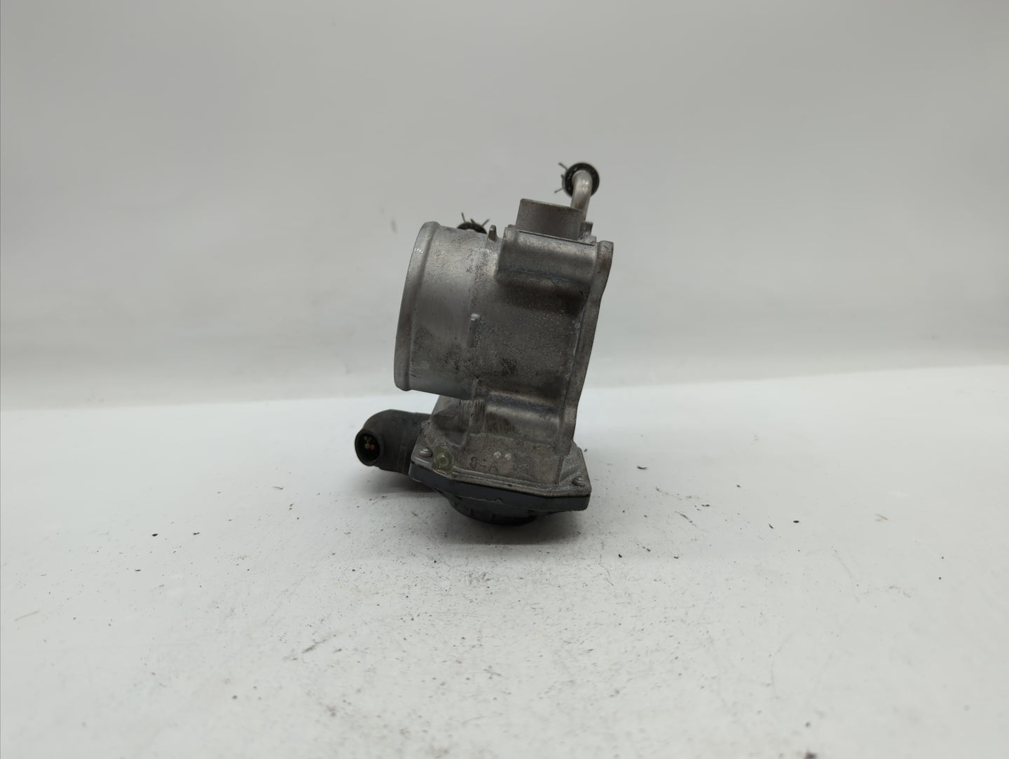 2022 Toyota Corolla Throttle Body P/N:22030-0T130 22030-37040 Fits Fits 2013 2014 OEM Used Auto Parts - Oemusedautoparts1.co