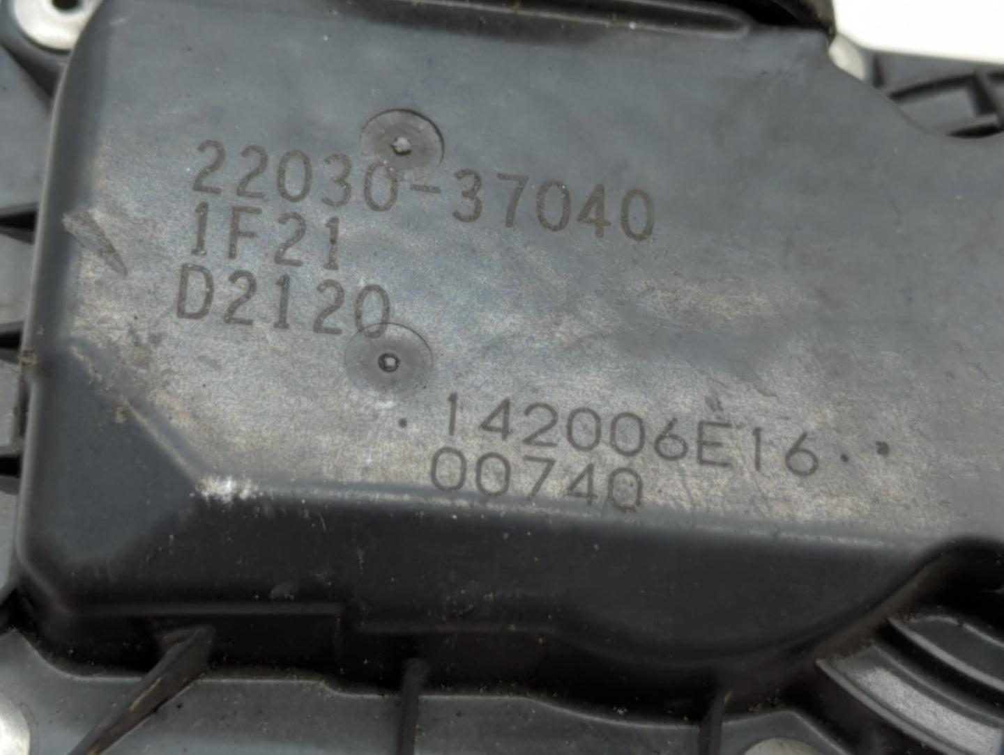 2022 Toyota Corolla Throttle Body P/N:22030-0T130 22030-37040 Fits Fits 2013 2014 OEM Used Auto Parts - Oemusedautoparts1.co