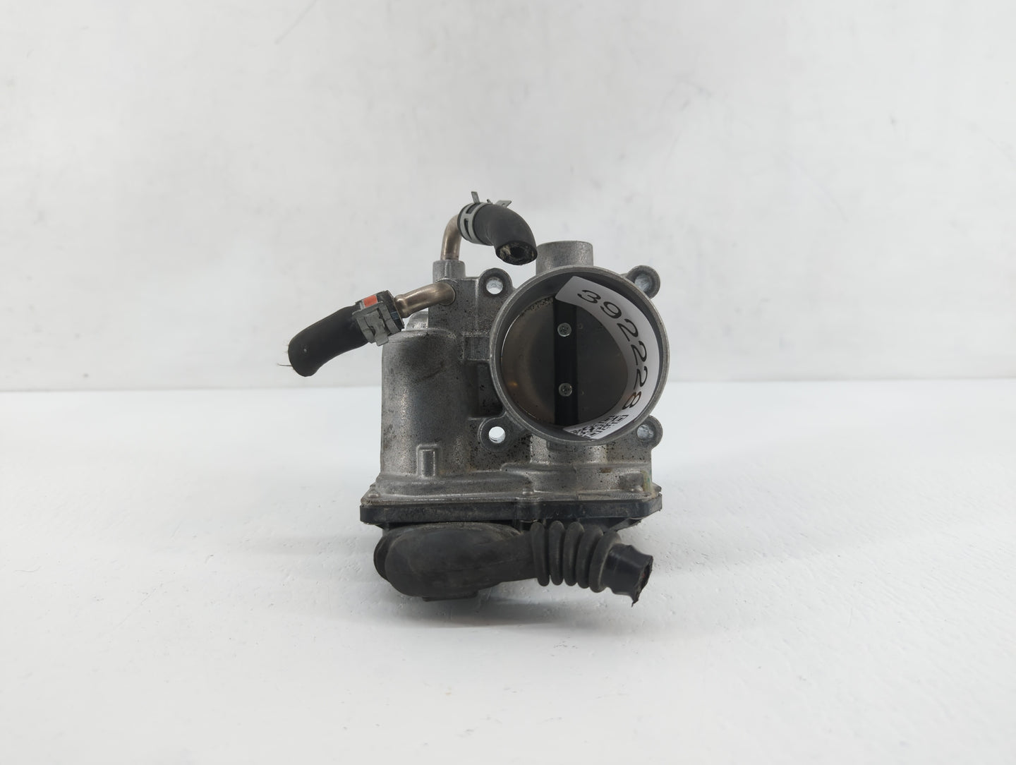 2022 Toyota Corolla Throttle Body P/N:22030-0T130 22030-37040 Fits Fits 2013 2014 OEM Used Auto Parts - Oemusedautoparts1.co