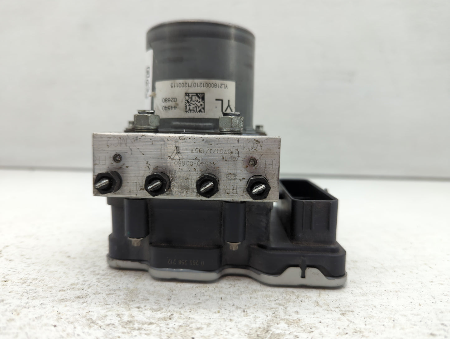 2020-2022 Toyota Corolla ABS Pump Control Module Replacement P/N:4454002680 Fits Fits 2020 2021 2022 OEM Used Auto Parts - O