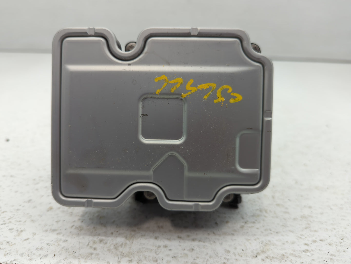 2020-2022 Toyota Corolla ABS Pump Control Module Replacement P/N:4454002680 Fits Fits 2020 2021 2022 OEM Used Auto Parts - O