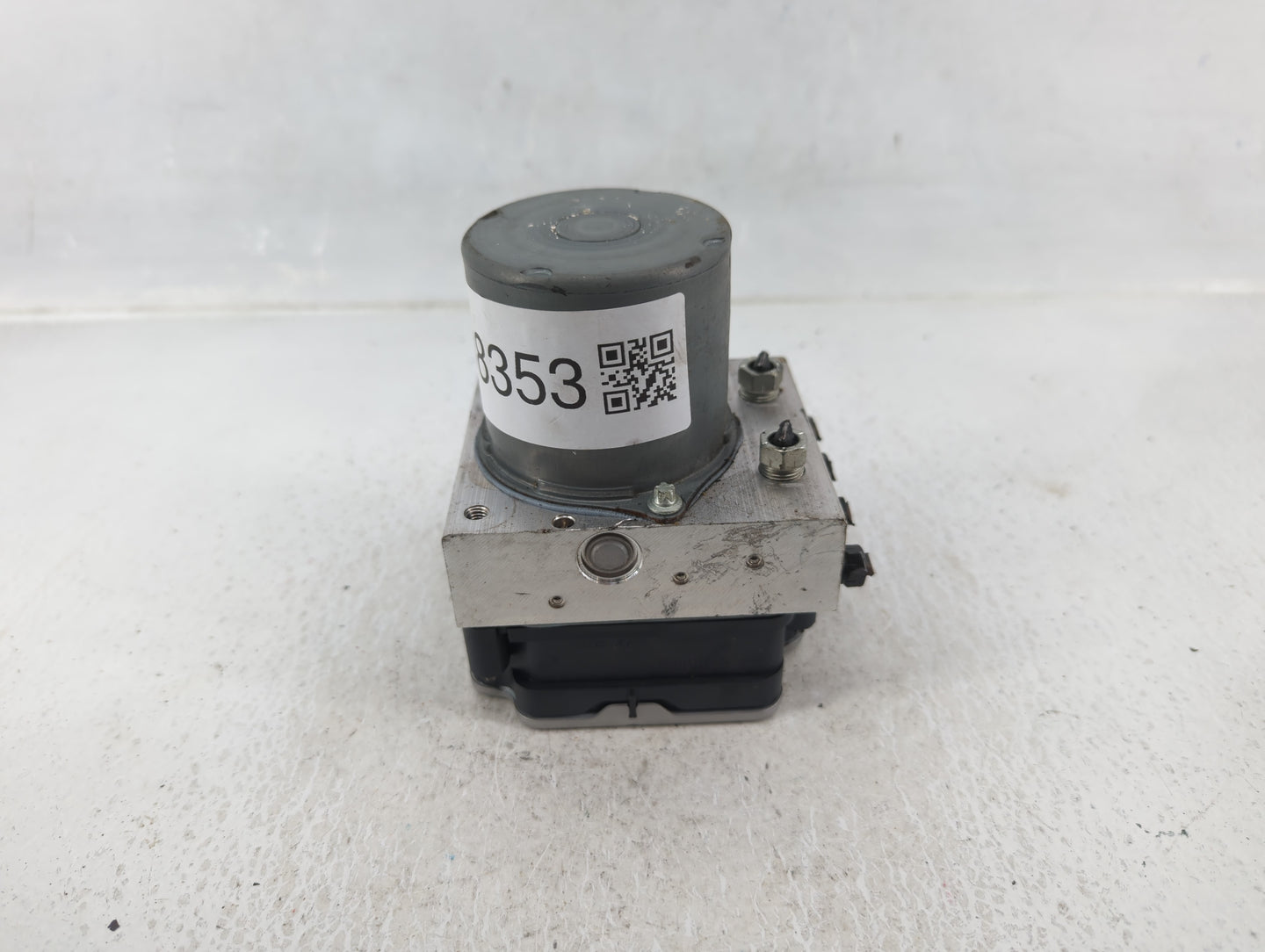 2020-2022 Toyota Corolla ABS Pump Control Module Replacement P/N:YL218000122101801414 445400268 Fits Fits 2020 2021 2022 OEM