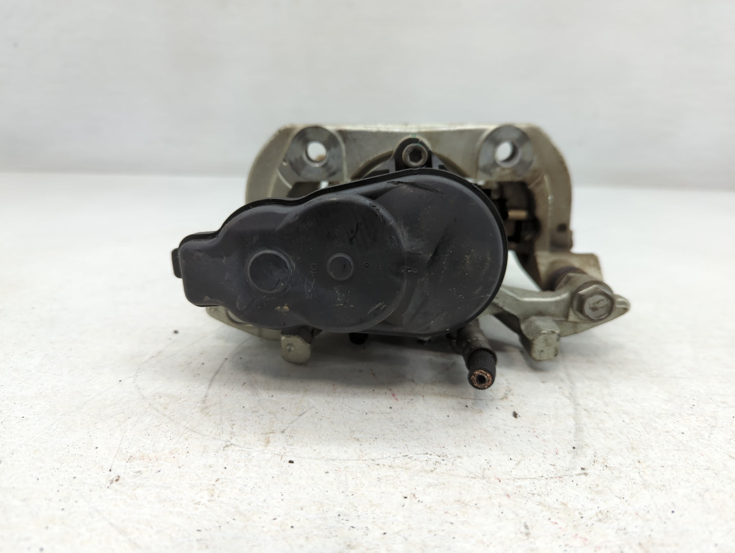 Toyota Corolla Front Passenger Right Brake Caliper - Oemusedautoparts1.com
