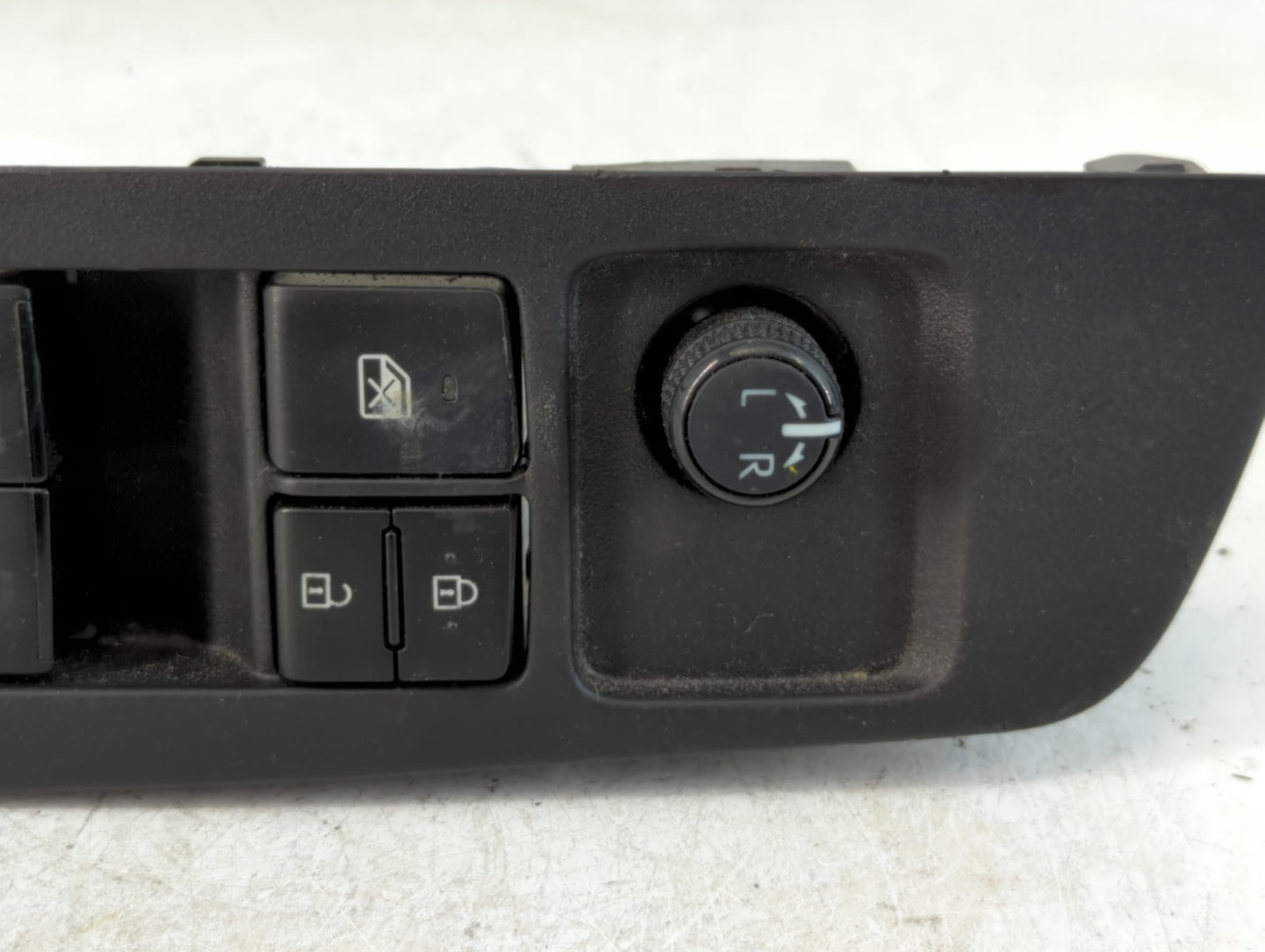 2022 Toyota Corolla Master Power Window Switch Replacement Driver Side Left P/N:84040-12150 Fits OEM Used Auto Parts - Oemus