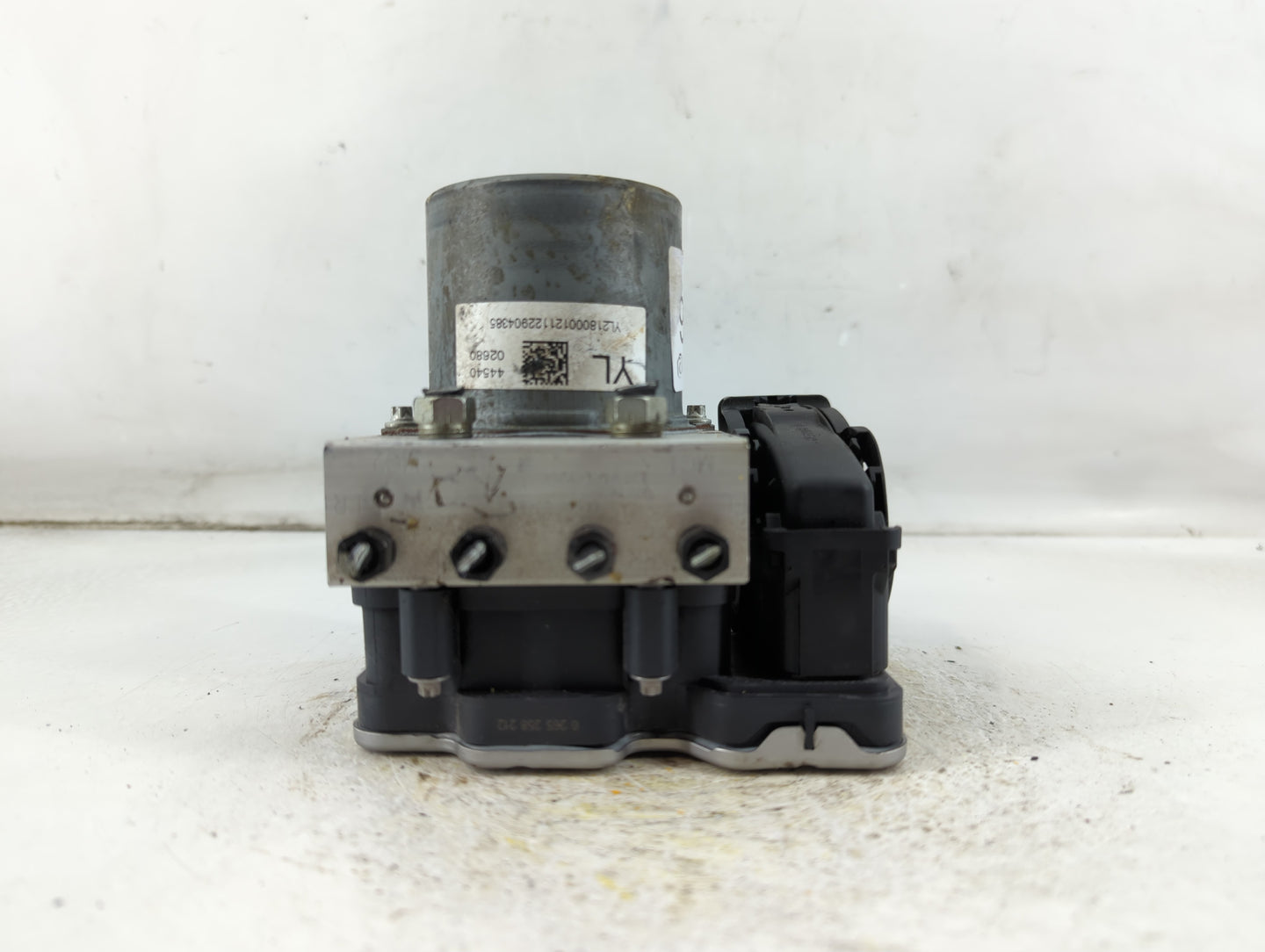 2020-2022 Toyota Corolla ABS Pump Control Module Replacement P/N:44540 02680 Fits Fits 2020 2021 2022 OEM Used Auto Parts - 