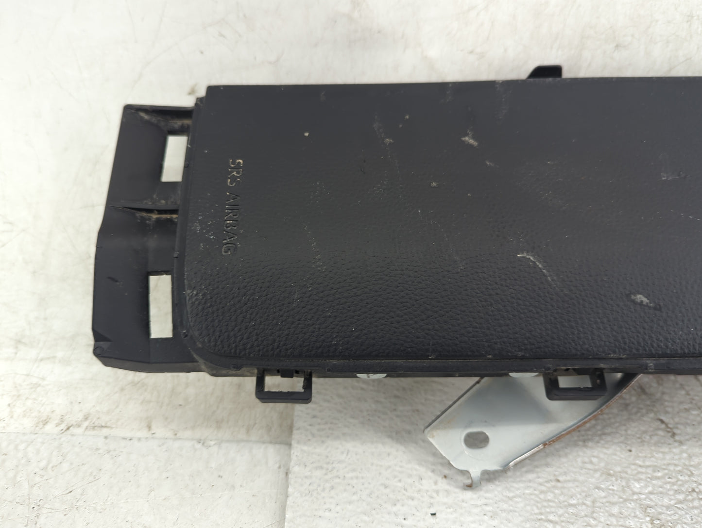 2022 Toyota Corolla Cross Air Bag Passenger Right Knee OEM P/N:SAB ASP-2 0080.P1.12.0003 Fits OEM Used Auto Parts - Oemuseda
