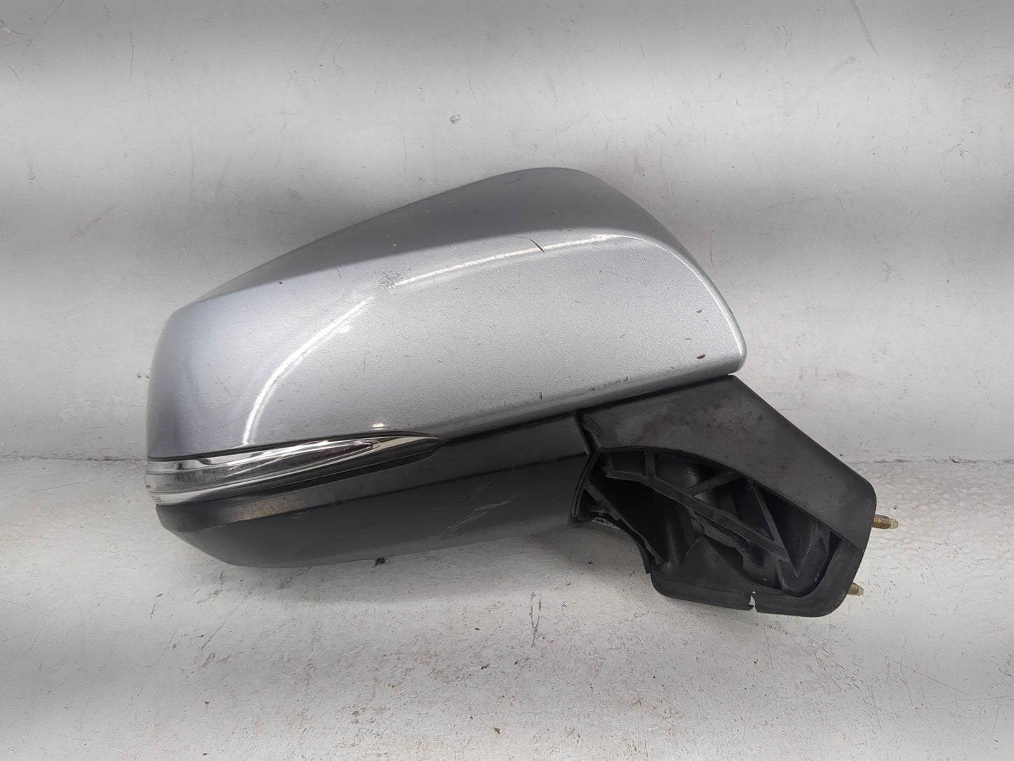 2022 Toyota Corolla Cross Passenger Side View Mirror - Right Door Mirror OEM Used - Oemusedautoparts1.com