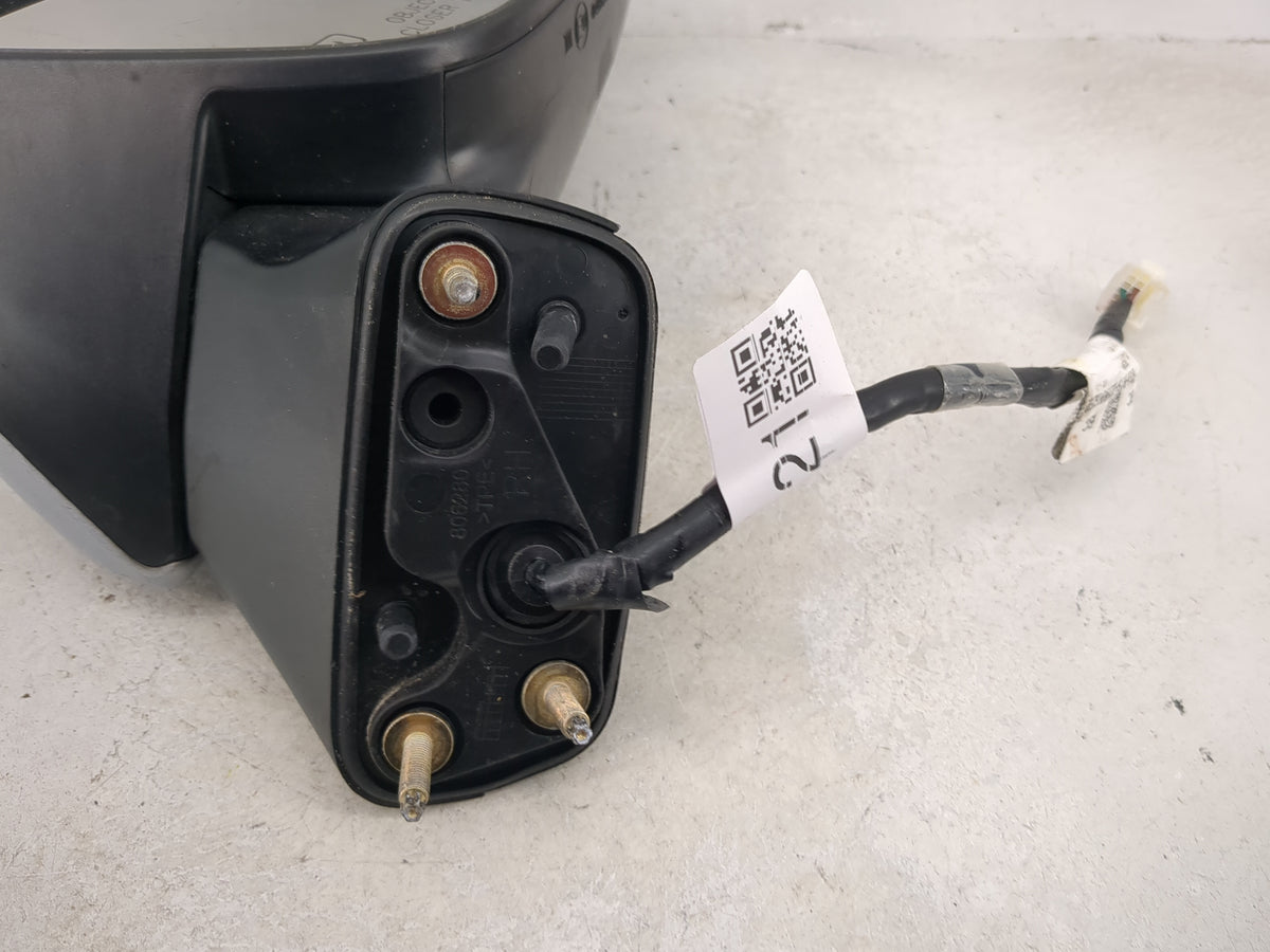 2022 Toyota Corolla Cross Passenger Side View Mirror - Right Door Mirror OEM Used - Oemusedautoparts1.com