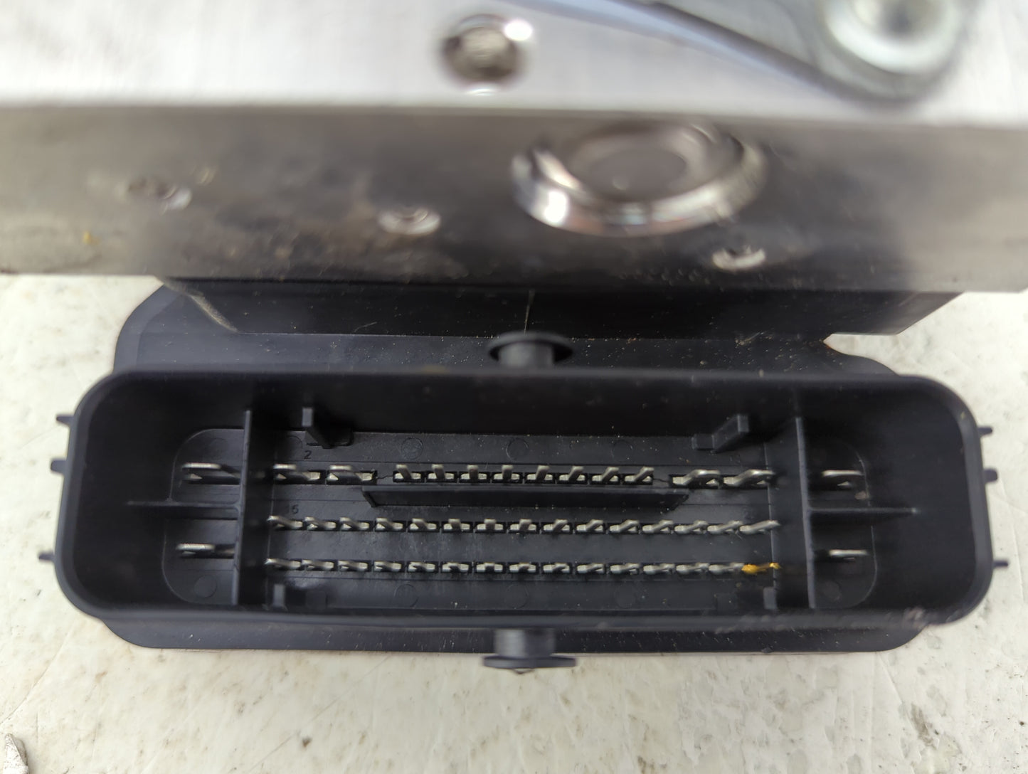 2022 Toyota Corolla Cross ABS Pump Control Module Replacement P/N:0265294847 44540, 0265255431 Fits OEM Used Auto Parts - Oe