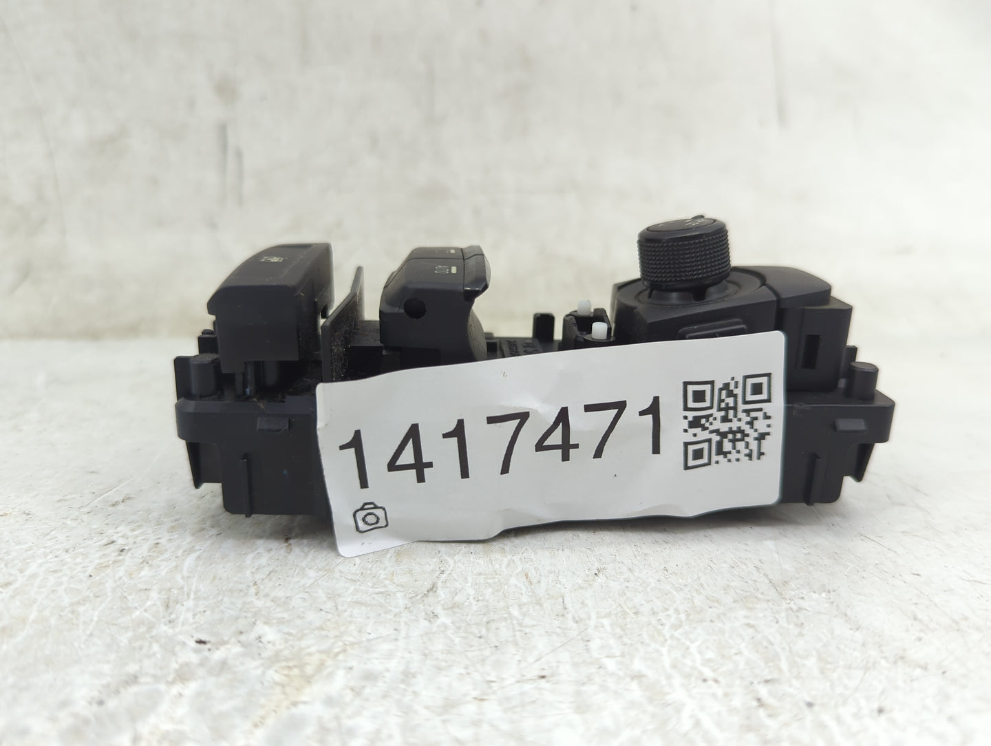 2022 Toyota Gr86 Master Power Window Switch Replacement Driver Side Left P/N:83071CC050 Fits OEM Used Auto Parts - Oemusedau