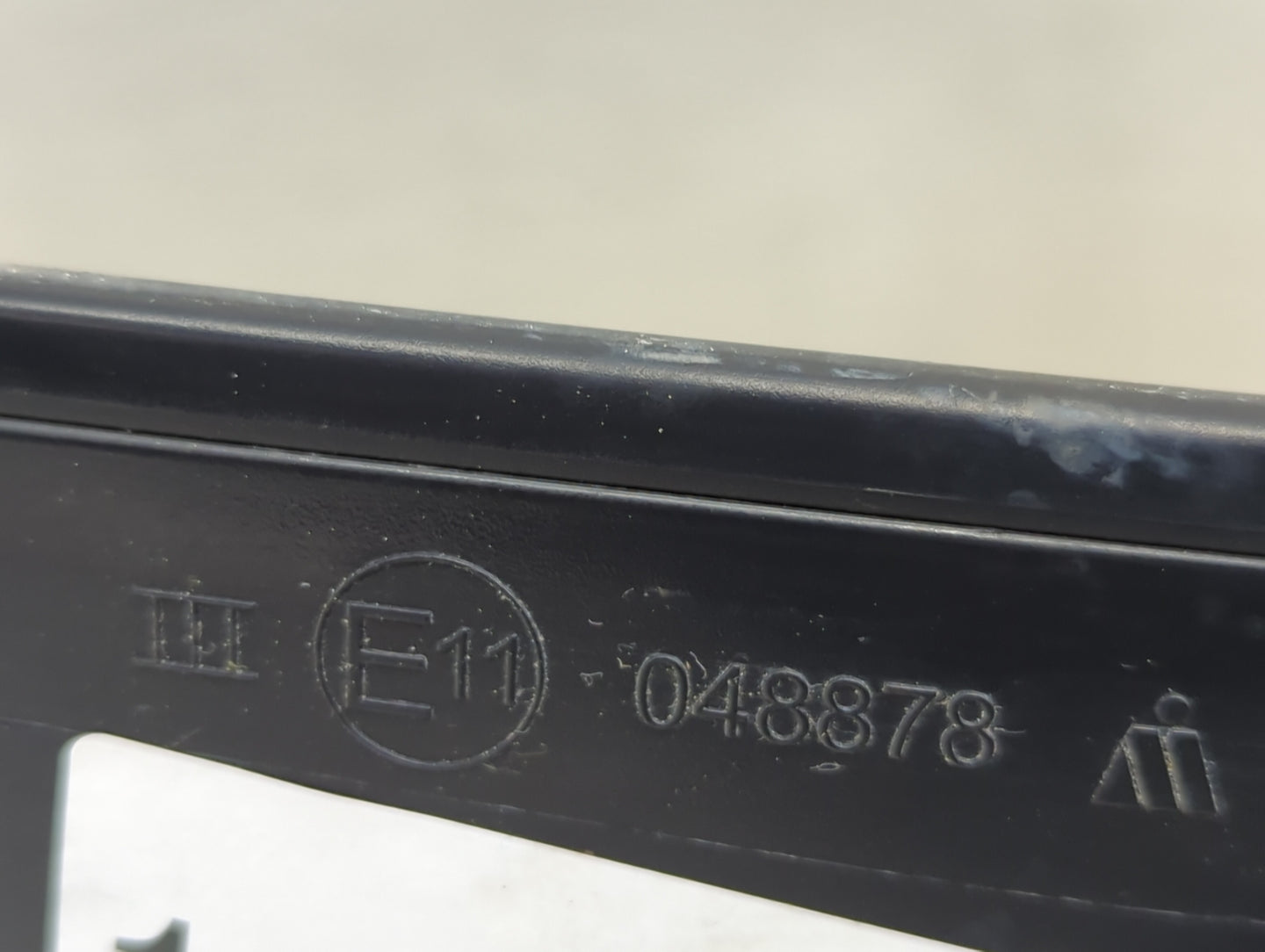 2020-2022 Toyota Highlander Driver Side View Mirror - Left Door Mirror OEM Used - Oemusedautoparts1.com