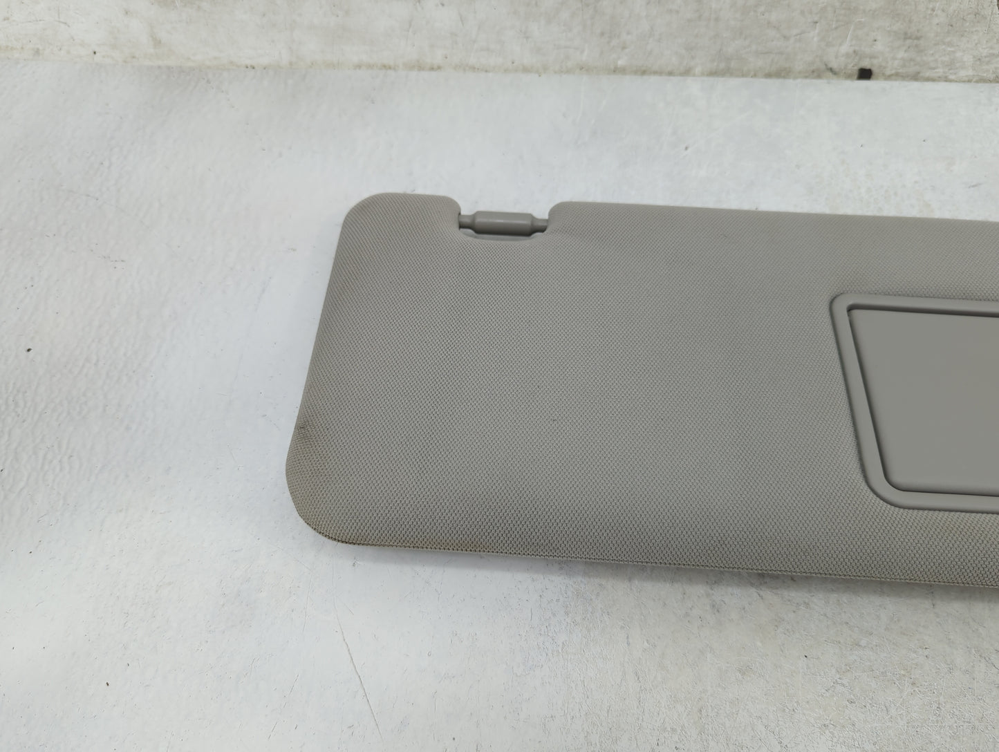 2020-2022 Toyota Highlander Sun Visor Shade Replacement Passenger Right Mirror Fits Fits 2020 2021 2022 OEM Used Auto Parts 