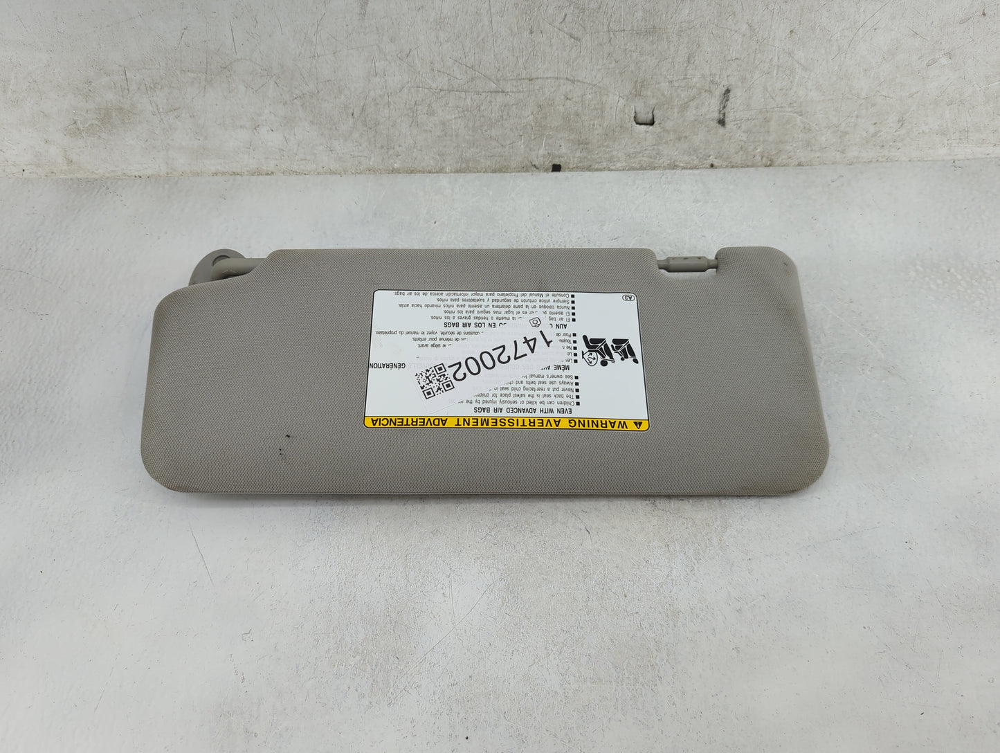 2020-2022 Toyota Highlander Sun Visor Shade Replacement Passenger Right Mirror Fits Fits 2020 2021 2022 OEM Used Auto Parts 