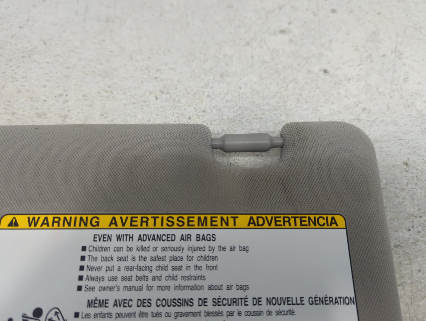 2020-2022 Toyota Highlander Sun Visor Shade Replacement Driver Left Mirror Fits Fits 2020 2021 2022 OEM Used Auto Parts - Oe