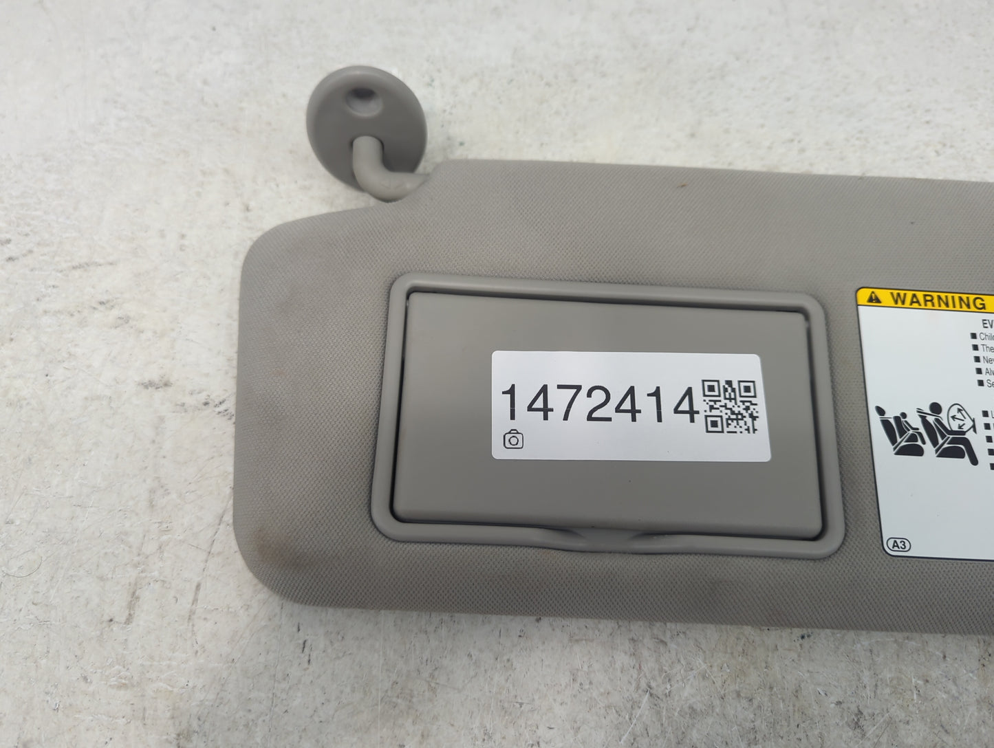 2020-2022 Toyota Highlander Sun Visor Shade Replacement Driver Left Mirror Fits Fits 2020 2021 2022 OEM Used Auto Parts - Oe