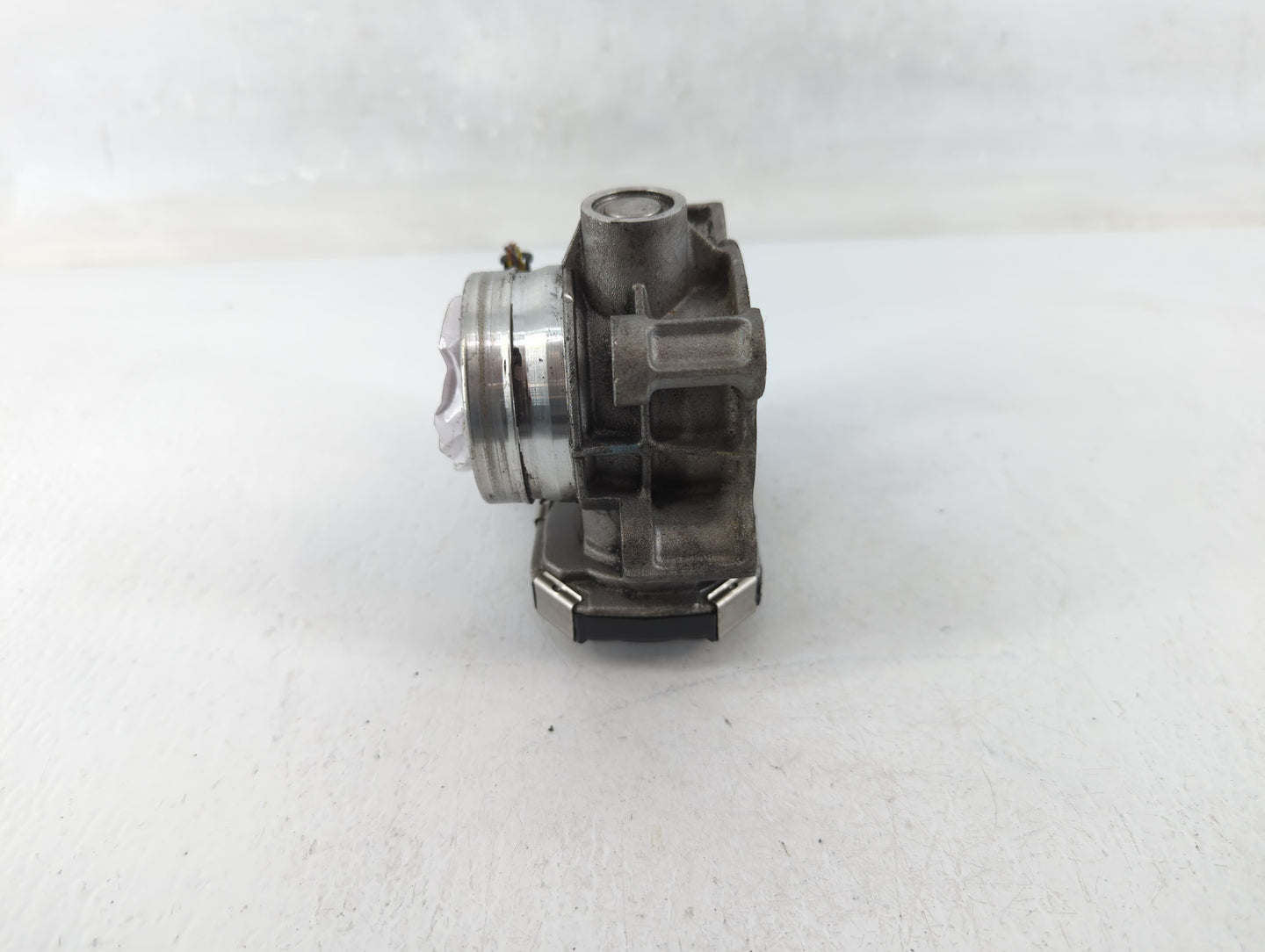 2017-2022 Toyota Highlander Throttle Body P/N:12671379AA Fits Fits 2016 2017 2018 2019 2020 2021 2022 OEM Used Auto Parts - 