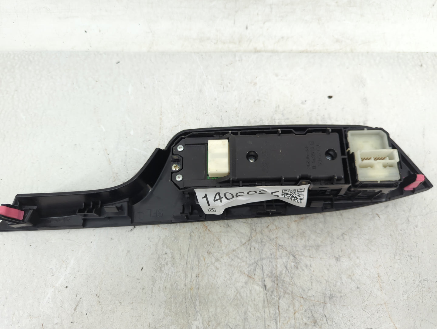 2016-2022 Toyota Prius Master Power Window Switch Replacement Driver Side Left P/N:515676 B Fits OEM Used Auto Parts - Oemus