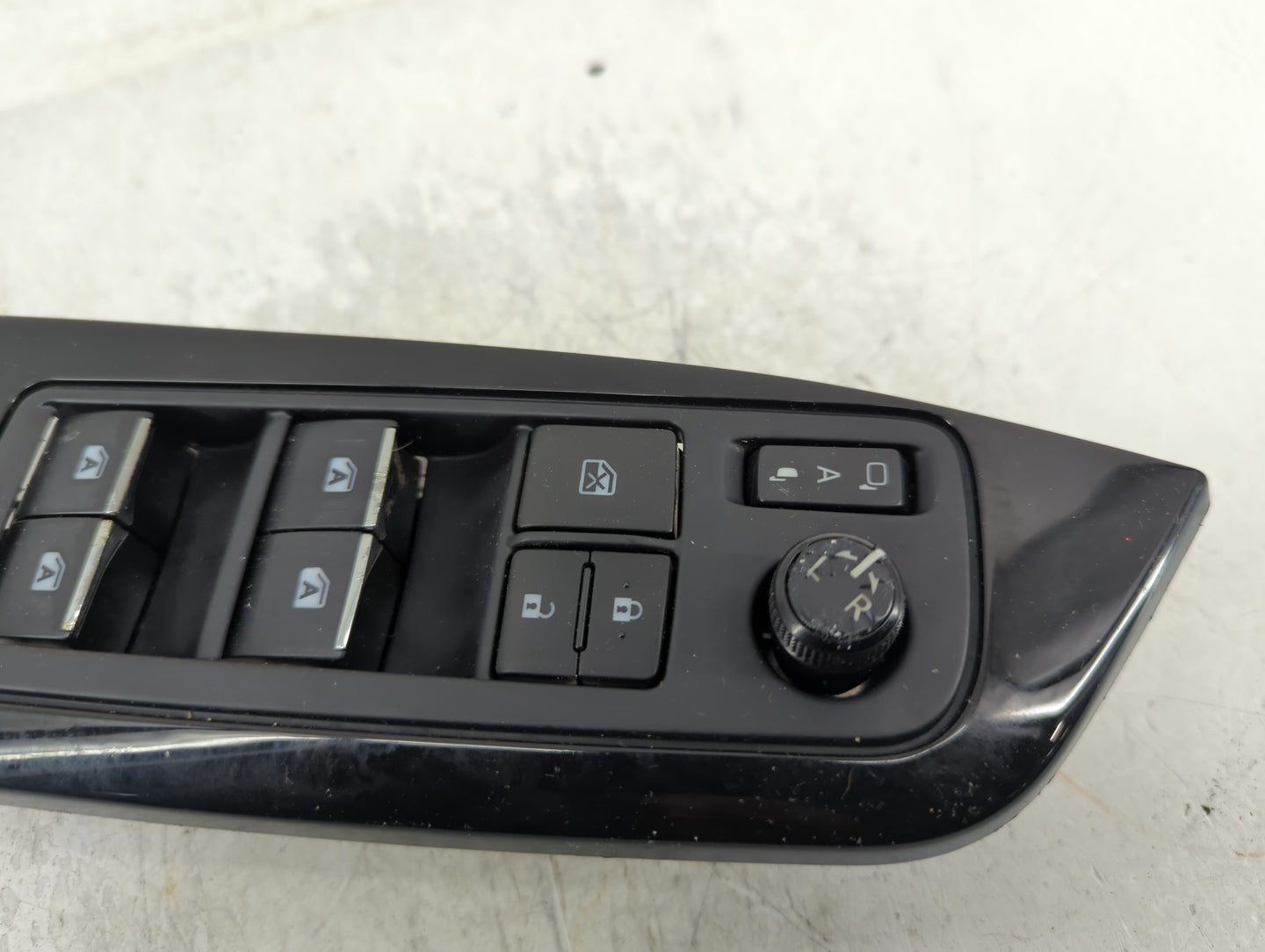 2016-2022 Toyota Prius Master Power Window Switch Replacement Driver Side Left P/N:515676 B Fits OEM Used Auto Parts - Oemus