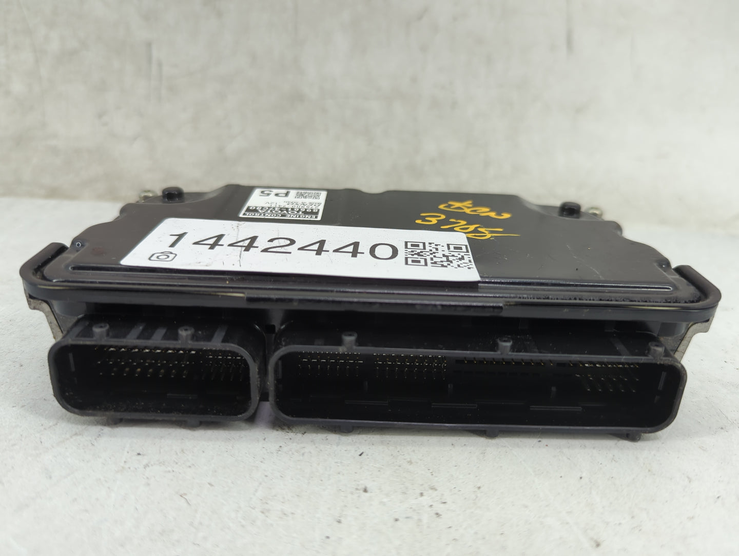 2021-2022 Toyota Prius PCM Engine Control Computer ECU ECM PCU OEM P/N:89661-47C80 276800-7411 Fits Fits 2021 2022 OEM Used 