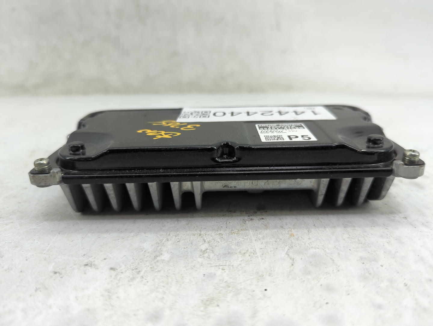 2021-2022 Toyota Prius PCM Engine Control Computer ECU ECM PCU OEM P/N:89661-47C80 276800-7411 Fits Fits 2021 2022 OEM Used 