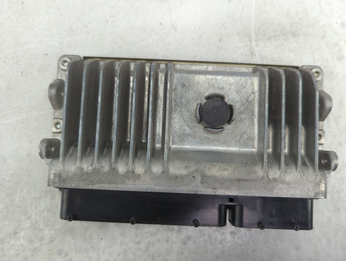 2021-2022 Toyota Prius PCM Engine Control Computer ECU ECM PCU OEM P/N:89661-47C80 276800-7411 Fits Fits 2021 2022 OEM Used 