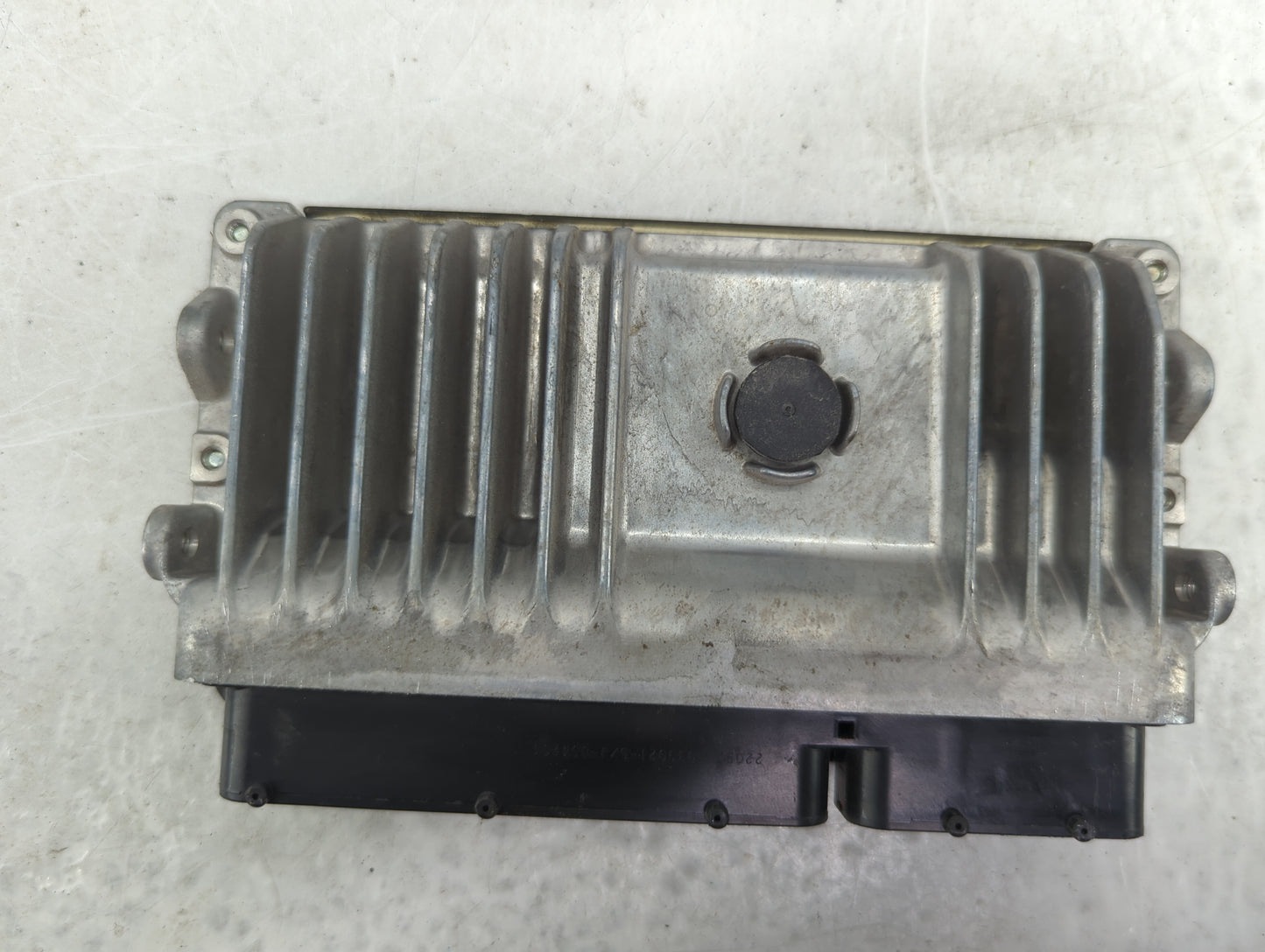 2021-2022 Toyota Prius PCM Engine Control Computer ECU ECM PCU OEM P/N:89661-47C80 276800-7411 Fits Fits 2021 2022 OEM Used 