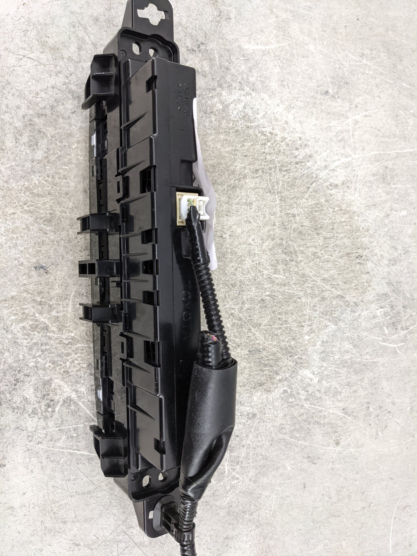 2016-2022 Toyota Prius Climate Control Module Temperature AC/Heater Replacement P/N:55900-47191 640-2A24 Fits OEM Used Auto 
