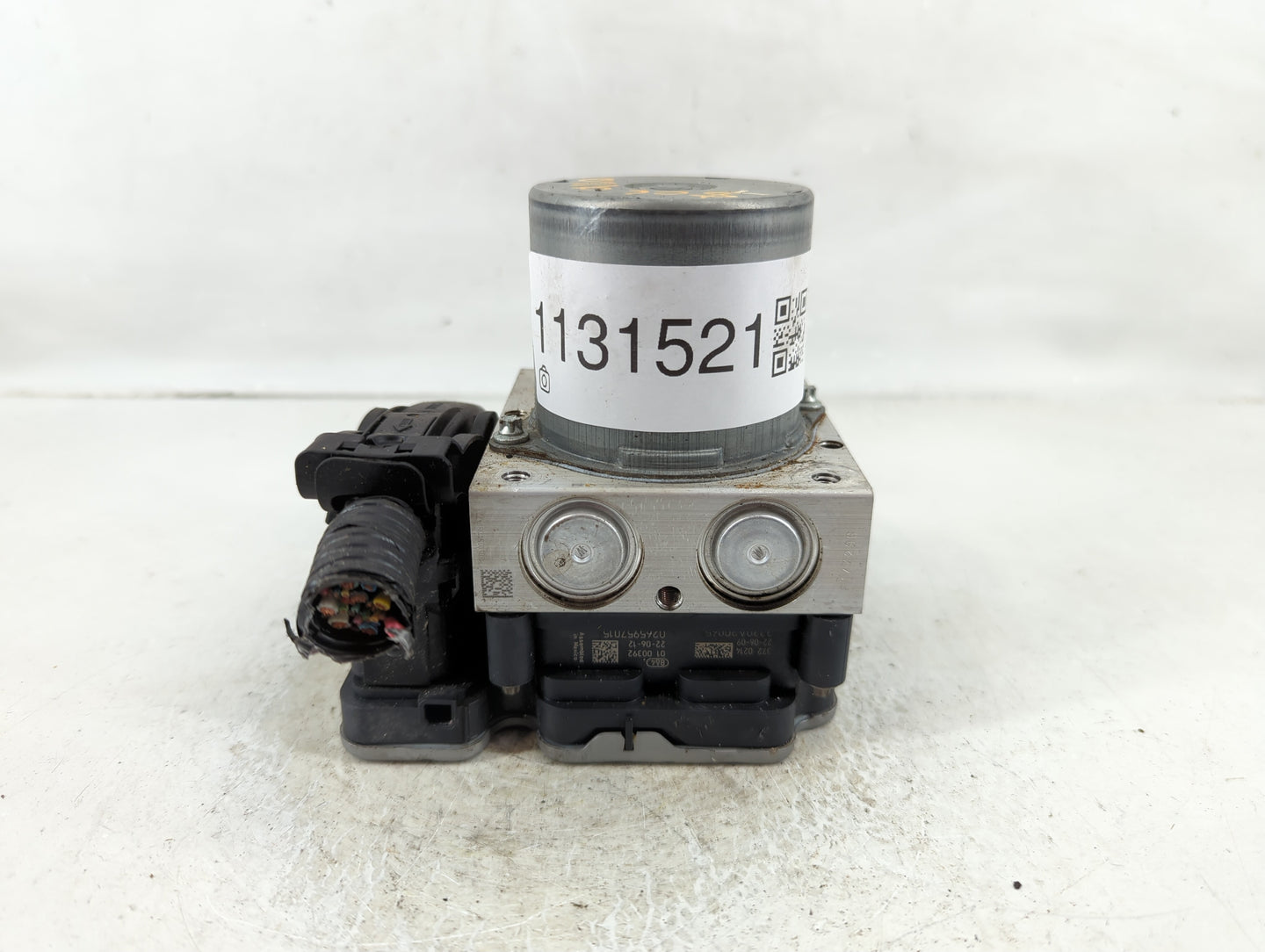 2022 Toyota Rav4 ABS Pump Control Module Replacement P/N:44540-0R440 Fits OEM Used Auto Parts - Oemusedautoparts1.com