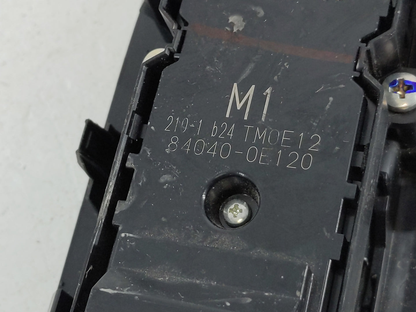 2022 Toyota Rav4 Master Power Window Switch Replacement Driver Side Left P/N:84040-0E130 Fits Fits 2018 2019 2020 2021 OEM U