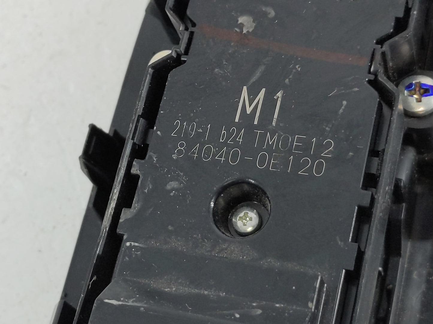 2022 Toyota Rav4 Master Power Window Switch Replacement Driver Side Left P/N:84040-0E130 Fits Fits 2018 2019 2020 2021 OEM U