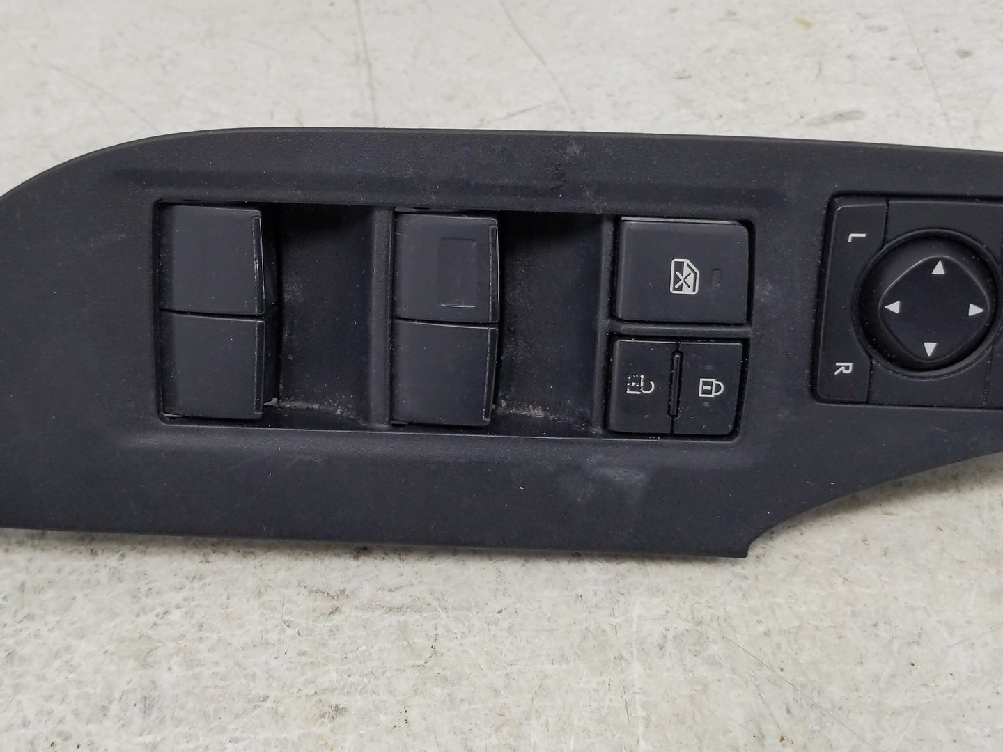 2019-2022 Toyota Rav4 Master Power Window Switch Replacement Driver Side Left P/N:84040-42020 Fits Fits 2019 2020 2021 2022 