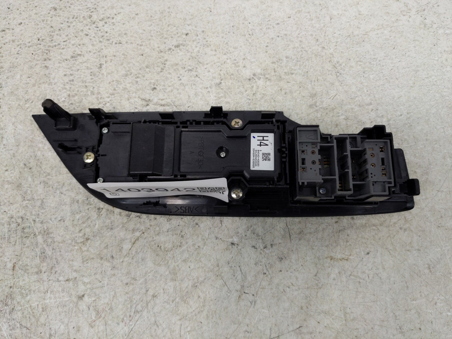 2019-2022 Toyota Rav4 Master Power Window Switch Replacement Driver Side Left P/N:84040-42020 Fits Fits 2019 2020 2021 2022 