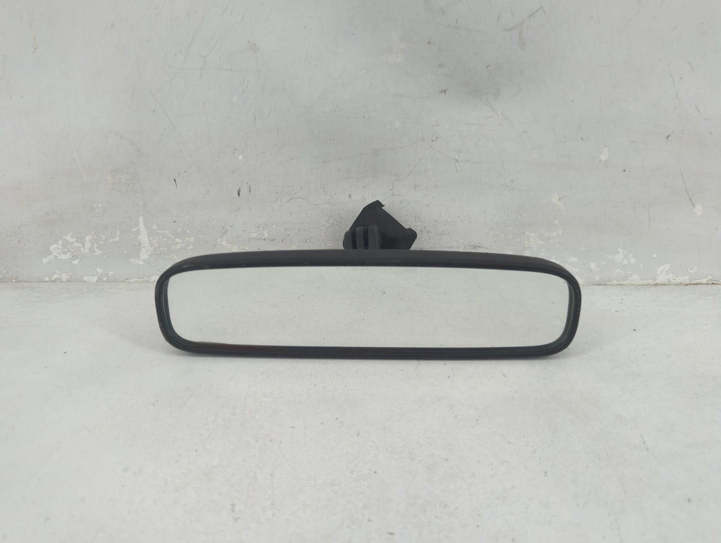 2016-2022 Toyota Rav4 Interior Rear View Mirror Replacement OEM P/N:E403 2197 E402 2197 Fits OEM Used Auto Parts - Oemusedau