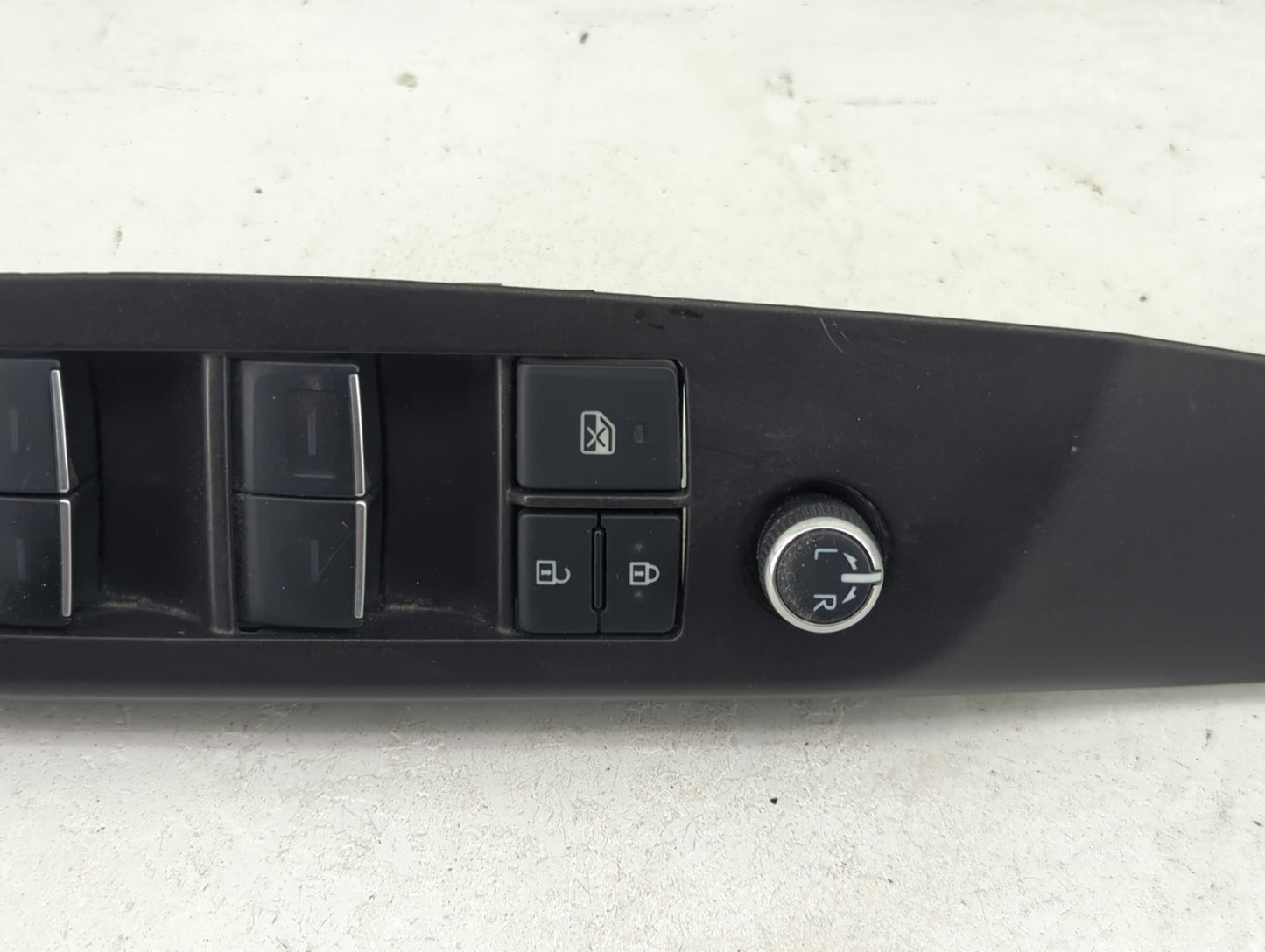 2022 Toyota Rav4 Master Power Window Switch Replacement Driver Side Left P/N:84040-0E120 456-2S42 Fits Fits 2018 2019 2020 2
